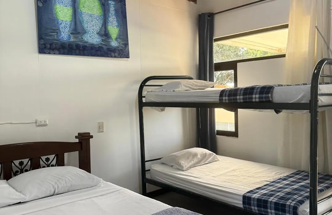 Gaudy'S Hostel-1